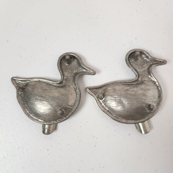 Vintage Metal Ash Tray Duck Shape Lot Of 2 Boho Home Decor Eclectic MCM 1970s - Picture 4 of 5